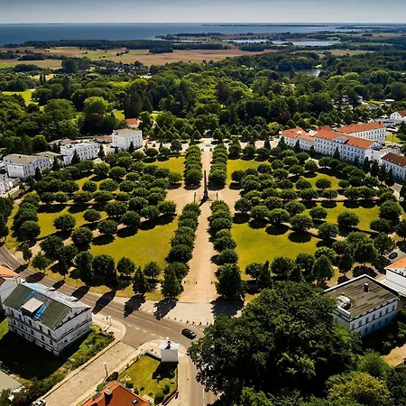 In - Insel Ruegen 3077 Проживание в семье